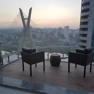  Apartamento Geo Berrini